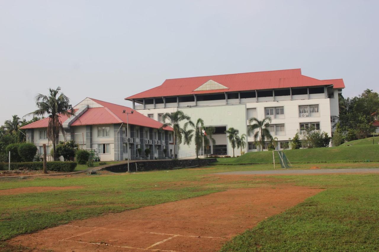 Angamaly Convention Centre Hotel Kochi Kültér fotó