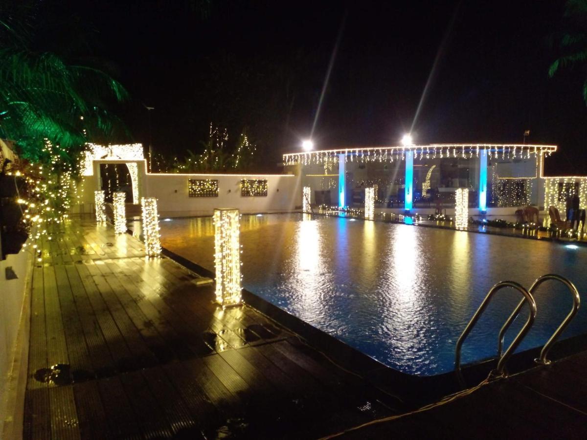 Angamaly Convention Centre Hotel Kochi Kültér fotó