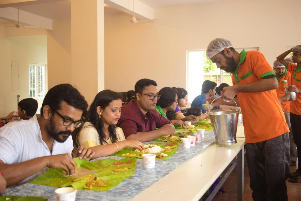 Angamaly Convention Centre Hotel Kochi Kültér fotó