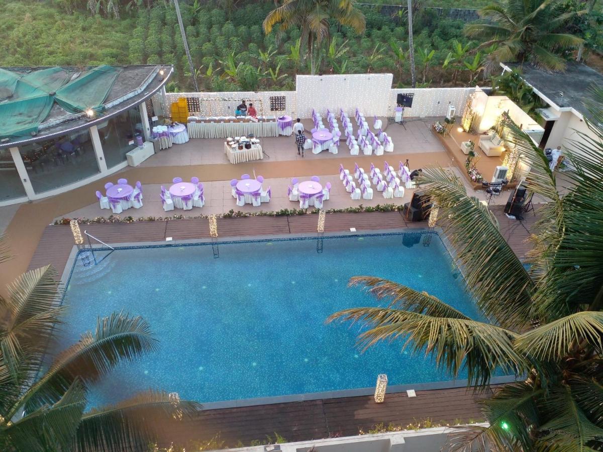 Angamaly Convention Centre Hotel Kochi Kültér fotó