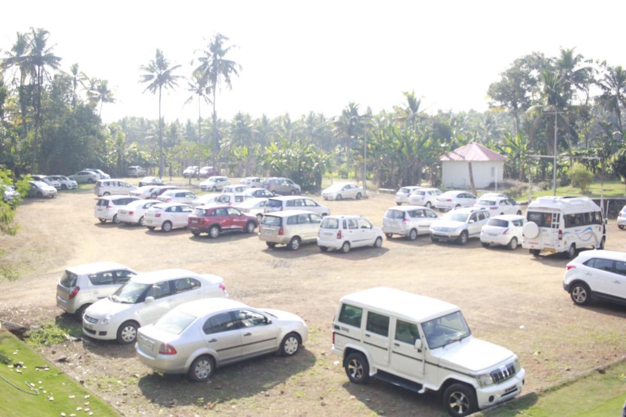 Angamaly Convention Centre Hotel Kochi Kültér fotó